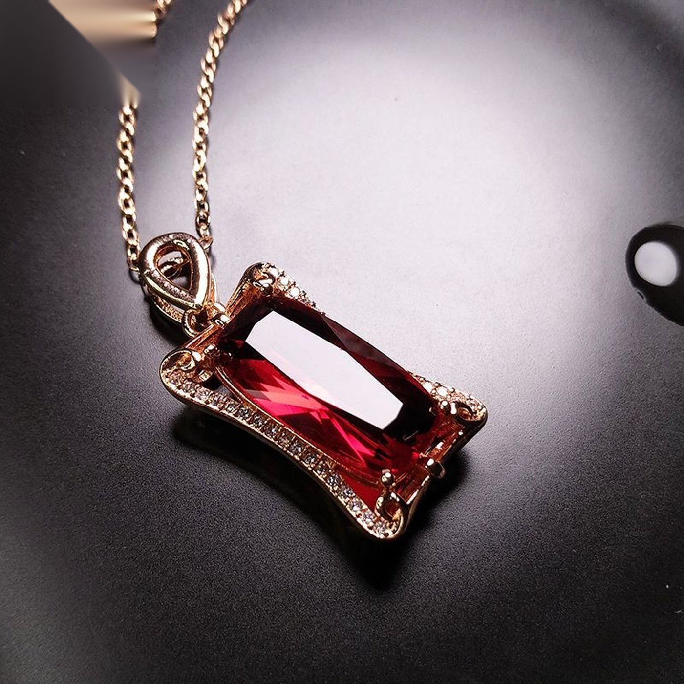 Queen Ruby Jewelry Set