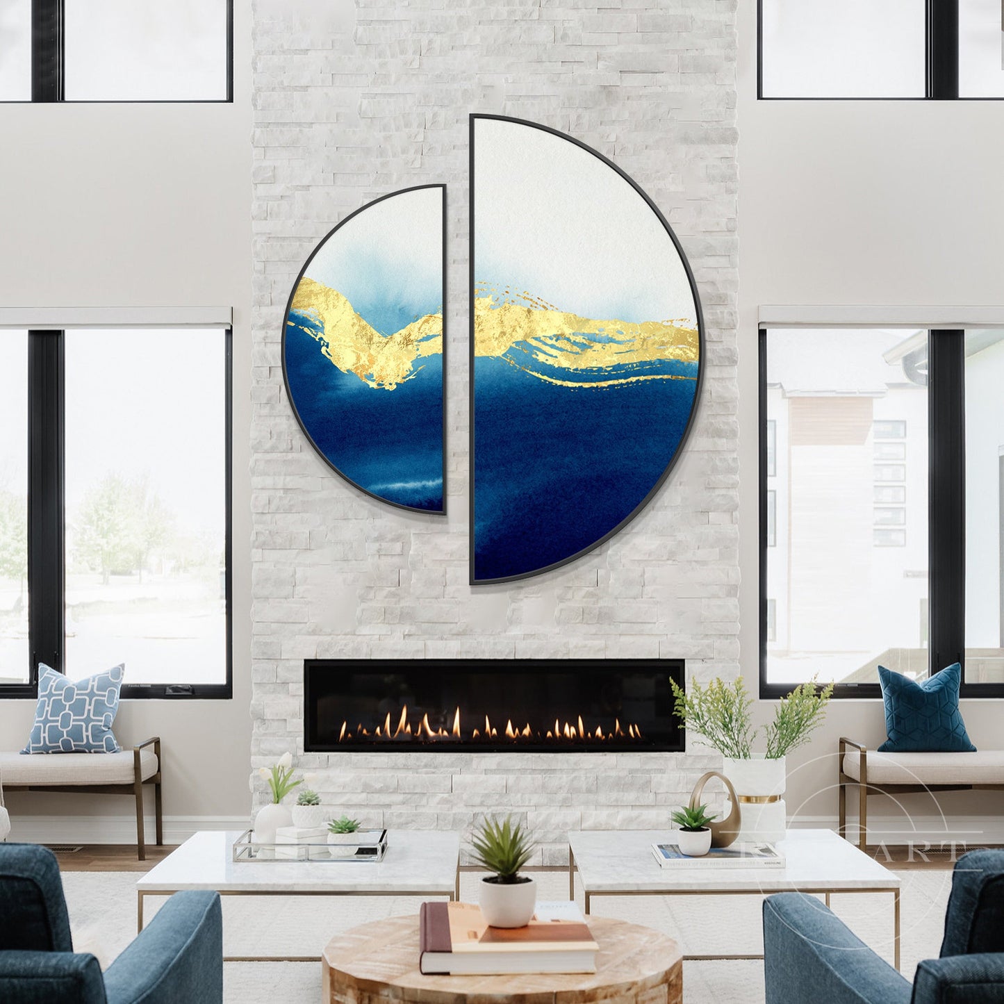 Navy and Gold Round Painting
