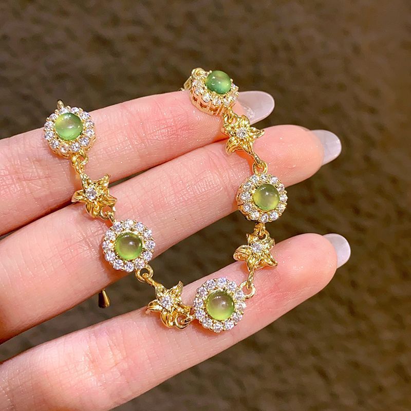 Green Zircon Flower Bracelet