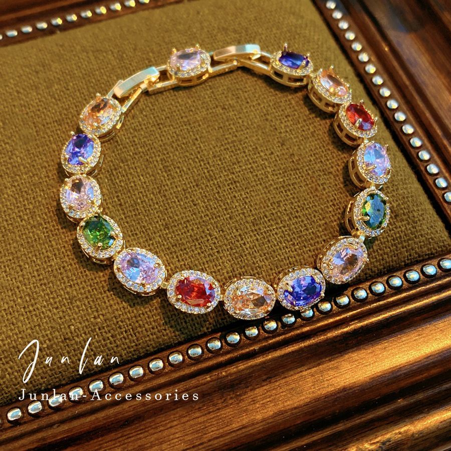 Vintage Zircon Buckle Bracelet