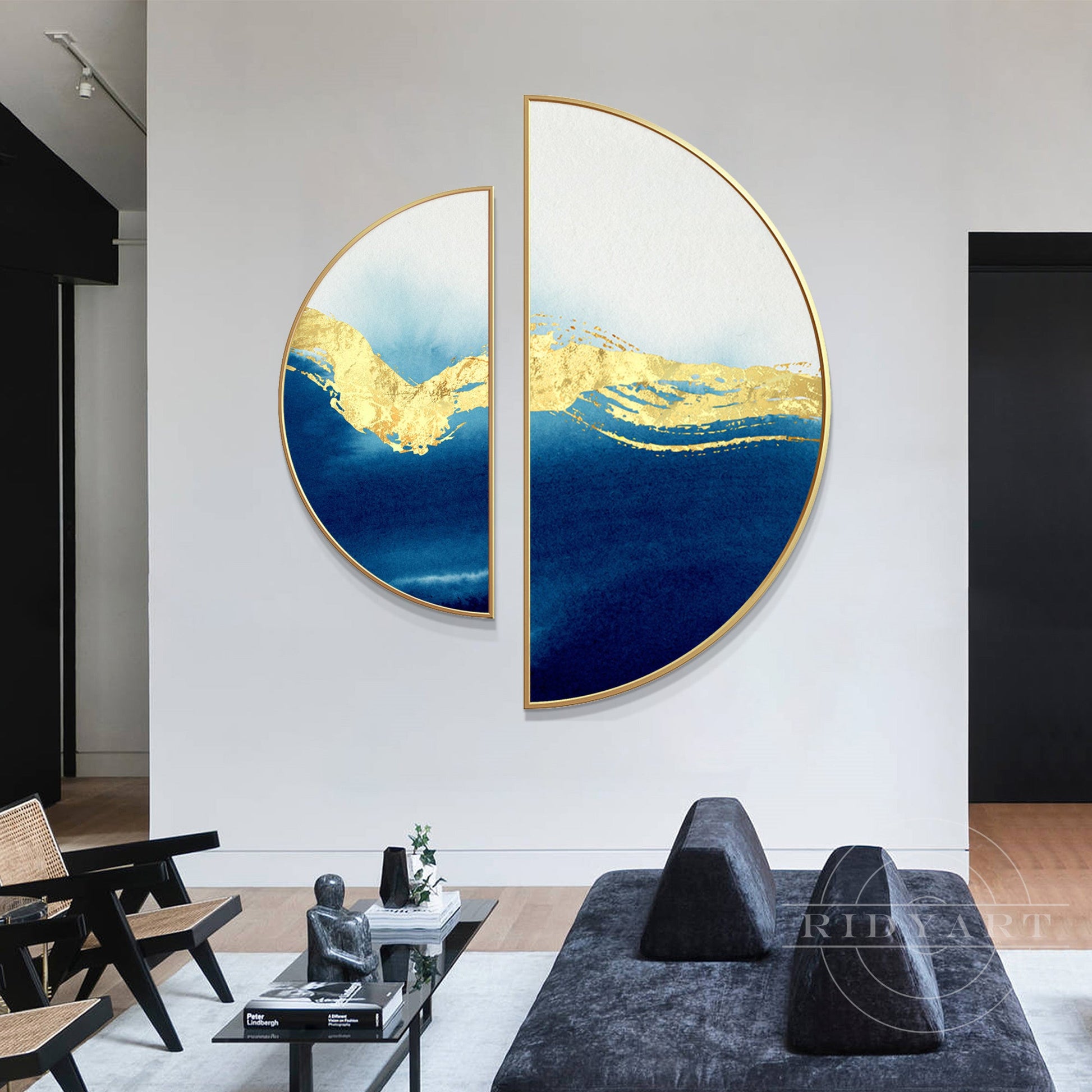 Navy and Gold Round Painting